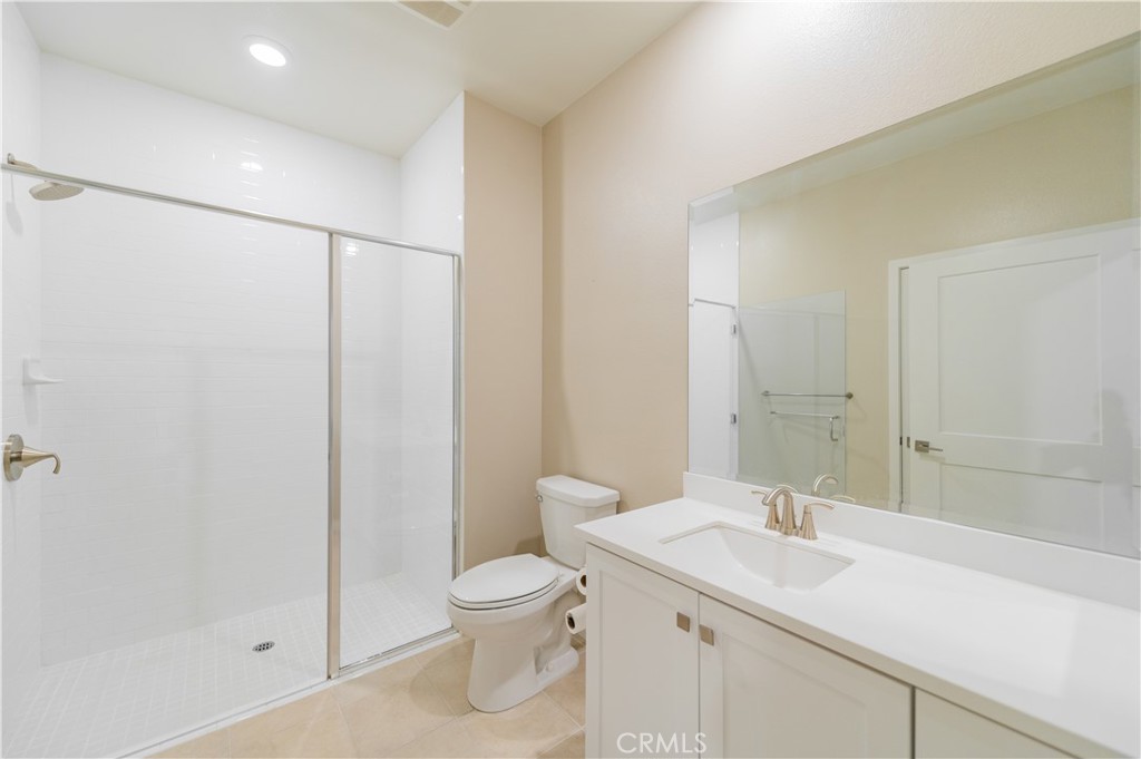 MLS #OC25261122 image #16