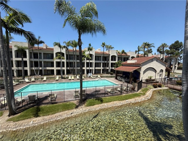 Detail Gallery Image 11 of 11 For 11630 Warner #508,  Fountain Valley,  CA 92708 - 2 Beds | 2 Baths