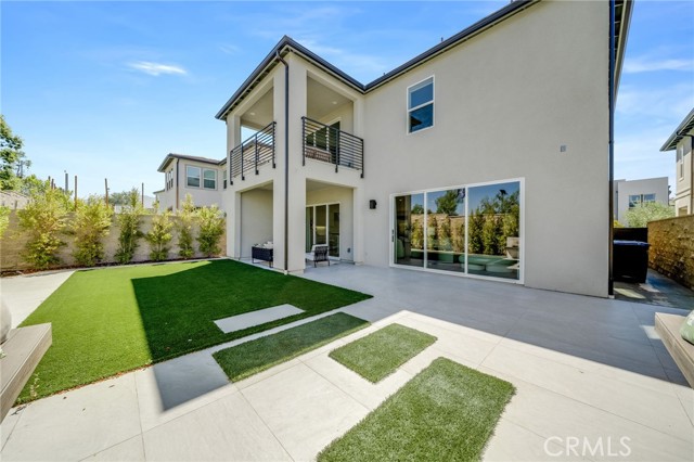211 Wild Flower, Lake Forest CA: https://media.crmls.org/medias/bf0995f2-ac5d-4d74-a218-2e64995850e8.jpg