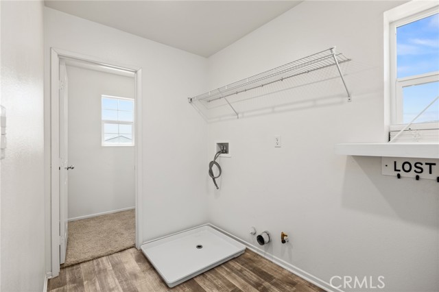 2579 Silver Maple Street, San Jacinto CA: https://media.crmls.org/medias/bf099aec-2dd1-43f4-a57e-e815d8151c7c.jpg
