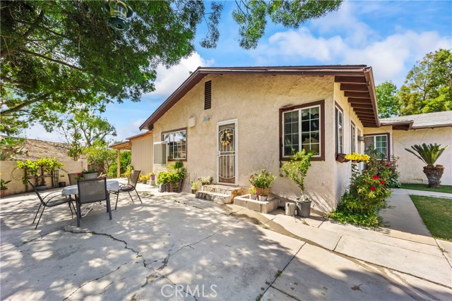 Detail Gallery Image 4 of 31 For 822 Corona, Corona,  CA 92879 - 3 Beds | 2 Baths