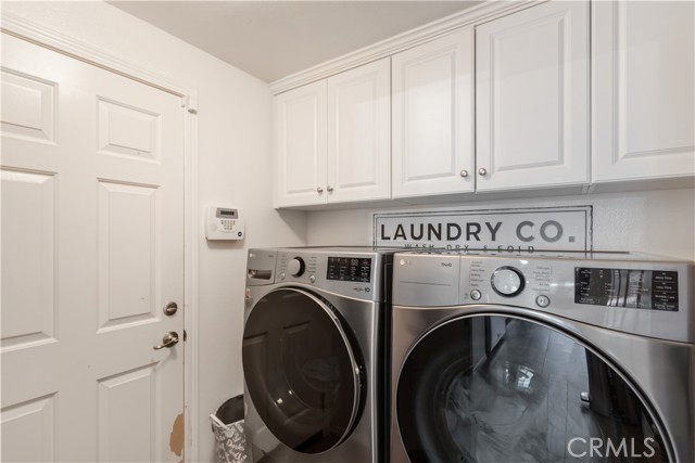 29238 Woodbridge Street, Lake Elsinore CA: https://media.crmls.org/medias/bf09e712-4bb5-4cc4-a168-56a2f4d291be.jpg