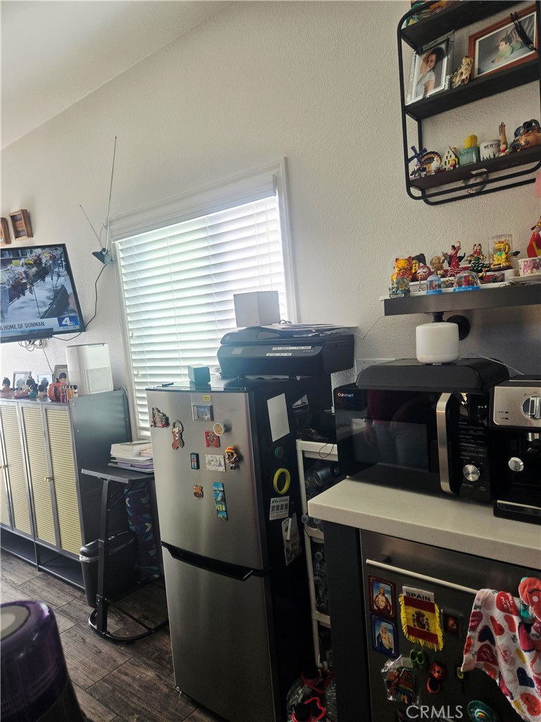 MLS #DW25171893 image #10