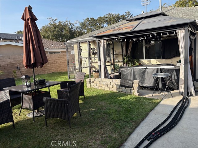 Detail Gallery Image 3 of 5 For 2618 182nd, Redondo Beach,  CA 90278 - 3 Beds | 1 Baths