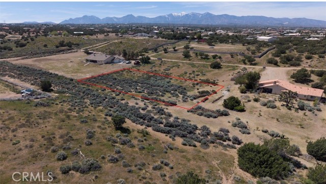 Detail Gallery Image 4 of 9 For 32 Verbena Rd, Oak Hills,  CA 92344 - – Beds | – Baths