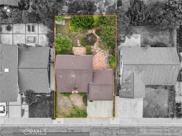 Detail Gallery Image 6 of 38 For 17172 Berlin Ln, Huntington Beach,  CA 92649 - 3 Beds | 2 Baths