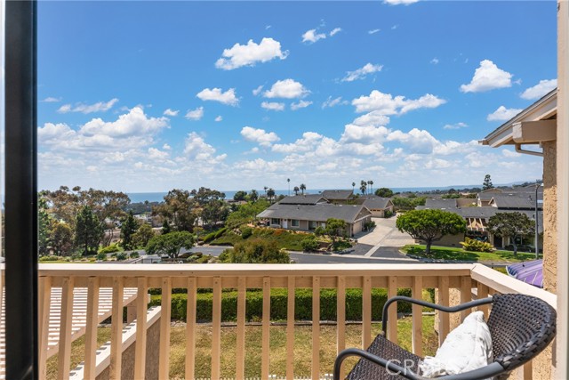 308 Avenida Adobe, San Clemente CA: https://media.crmls.org/medias/bf0cccea-d50b-4d3d-8801-c7e6fbcee1f1.jpg