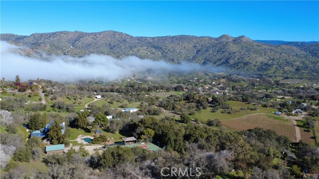 Detail Gallery Image 2 of 12 For 37087 Pebble, Squaw Valley,  CA 93675 - – Beds | – Baths