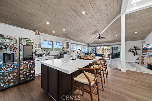 Detail Gallery Image 23 of 70 For 1044 Noria St, Laguna Beach,  CA 92651 - 4 Beds | 3/1 Baths