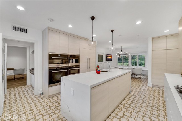 Detail Gallery Image 13 of 75 For 1145 Rancho Rd, Arcadia,  CA 91006 - 5 Beds | 5 Baths
