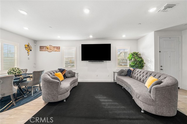 Detail Gallery Image 7 of 37 For 16057 Tanzinite, Chino,  CA 91708 - 4 Beds | 3 Baths