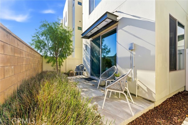 Detail Gallery Image 27 of 35 For 70 Ebb Tide, Newport Beach,  CA 92663 - 3 Beds | 3/1 Baths