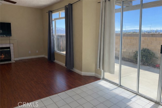 Detail Gallery Image 11 of 22 For 14527 Pony Trail Rd, Victorville,  CA 92392 - 4 Beds | 2/1 Baths