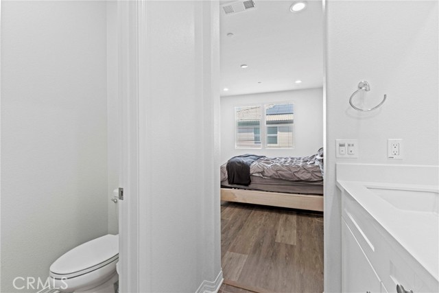 Image 23 of 42 For 7020 Turin Place