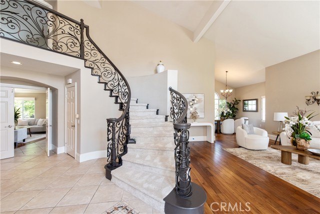 Detail Gallery Image 10 of 38 For 26941 Pembroke Ln, Lake Forest,  CA 92630 - 4 Beds | 3 Baths