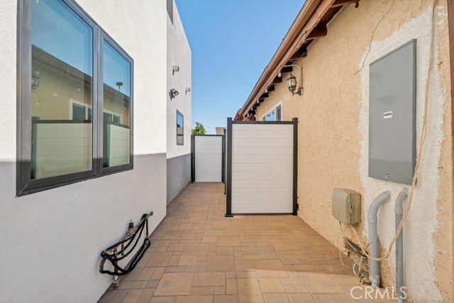 Detail Gallery Image 23 of 31 For 16853 Hiawatha St, Granada Hills,  CA 91344 - 2 Beds | 1/1 Baths