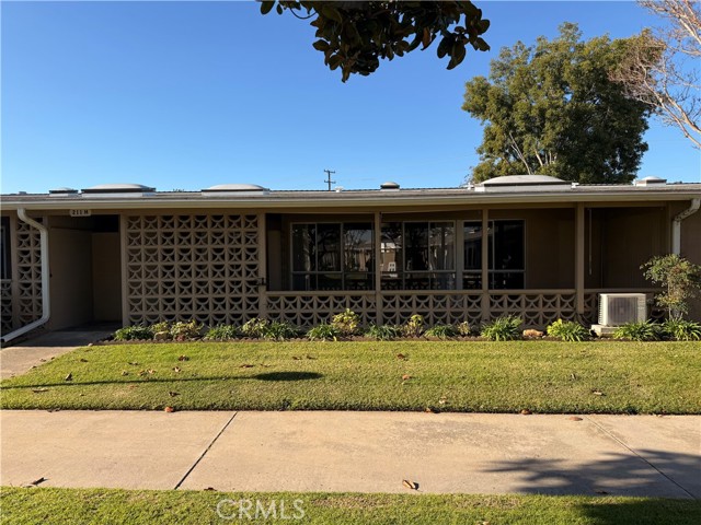 Front Image Thumbnail for CROC25265118