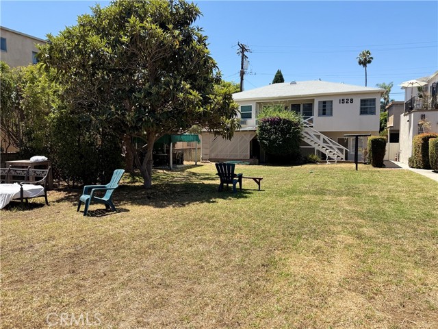 1528 Stanford Street, Santa Monica CA: https://media.crmls.org/medias/bf1214fb-42df-4882-b88d-4ebfb7f7424a.jpg