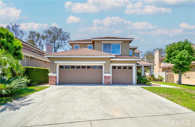 2061 S Sawgrass Court, La Habra CA: https://media.crmls.org/medias/bf133fc4-8d50-4393-9f40-2a9e7f3ae631.jpg