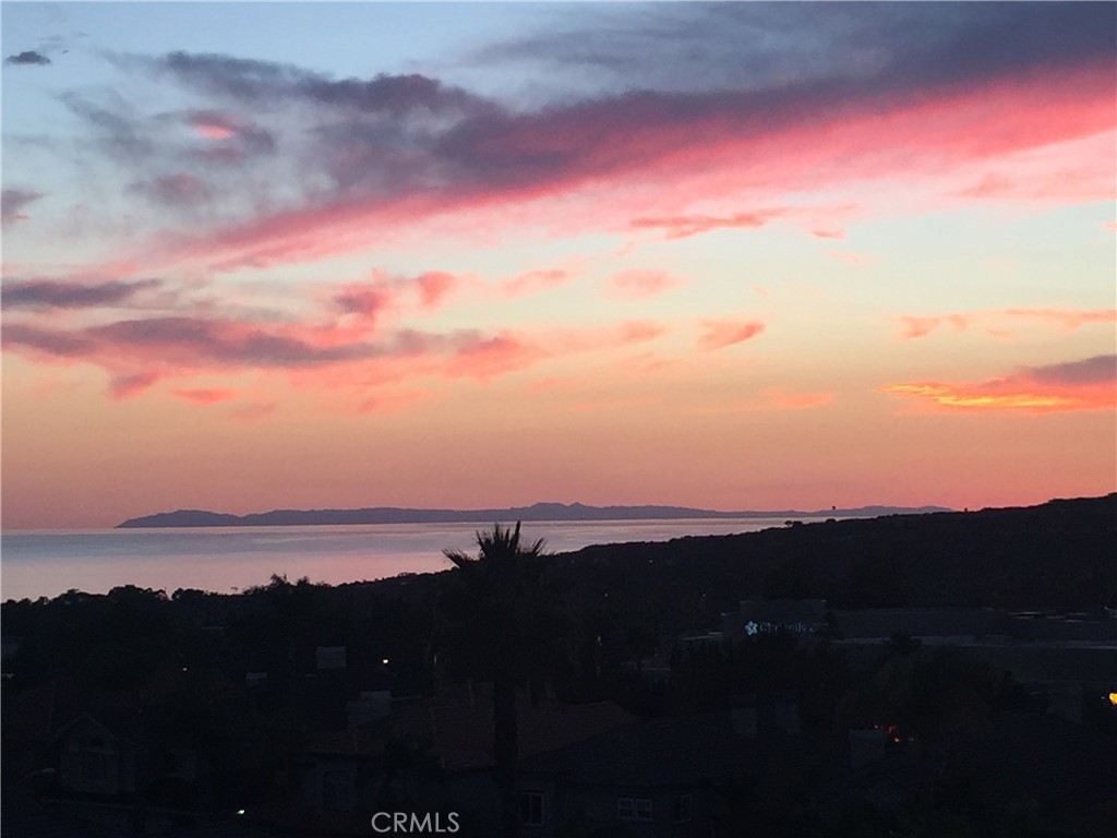 25 Larkfield Lane, Laguna Niguel, CA 92677