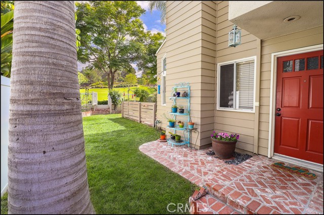 Detail Gallery Image 1 of 1 For 32 Rainwood, Aliso Viejo,  CA 92656 - 2 Beds | 2/1 Baths