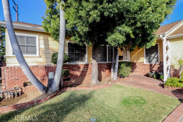 13007 Haas Avenue, Gardena CA: https://media.crmls.org/medias/bf148103-b5bb-4494-bd10-ea5649ceccd3.jpg