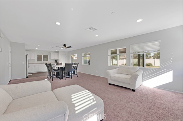 Detail Gallery Image 16 of 42 For 29382 Marblewood Ct, Winchester,  CA 92596 - 4 Beds | 3 Baths