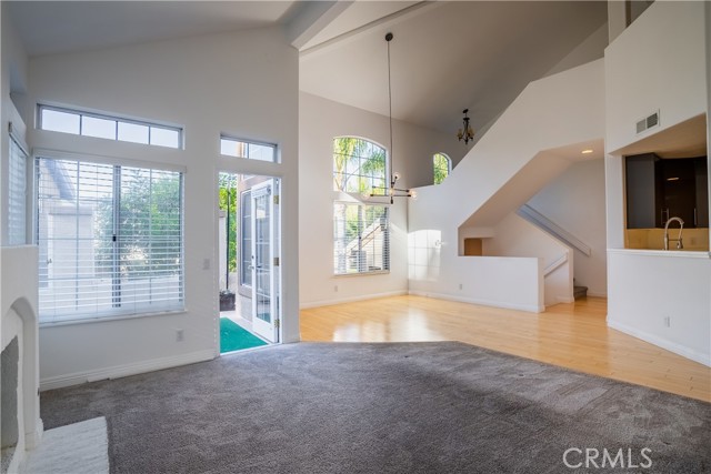 2 Mansera Place, Aliso Viejo CA: https://media.crmls.org/medias/bf16743e-a0e1-4ecb-81a8-8fd9f2dd40b8.jpg