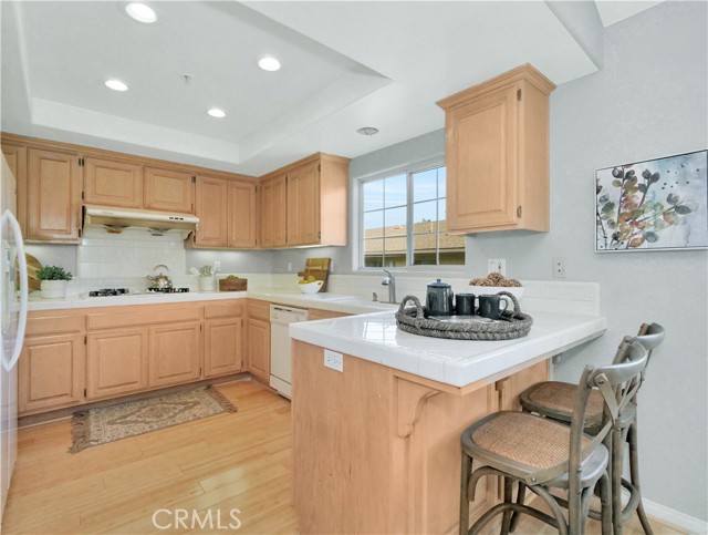 2705 Gates Avenue, Redondo Beach, California 90278, 3 Bedrooms Bedrooms, ,2 BathroomsBathrooms,Residential,Sold,Gates,SB21245963