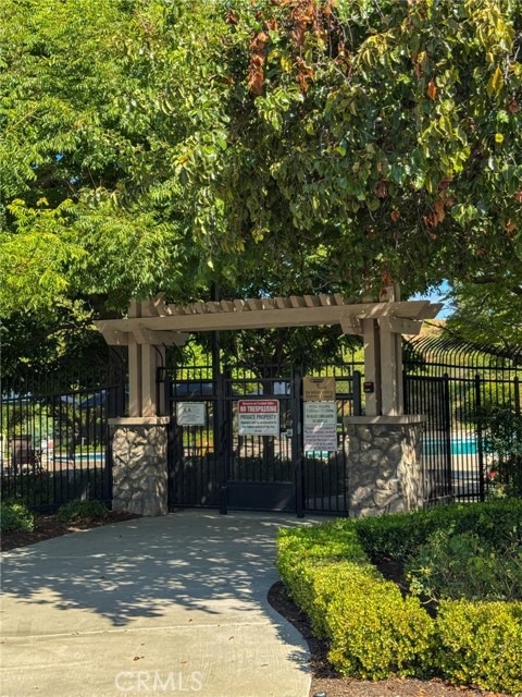 12076 18th Street, Yucaipa CA: https://media.crmls.org/medias/bf18903a-0d4f-4572-b103-3131ac4512ae.jpg