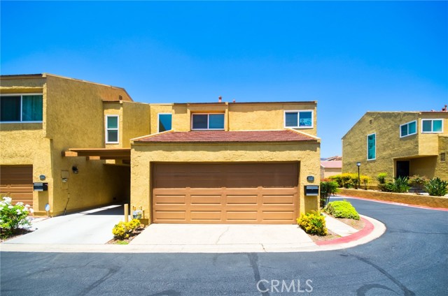 4725 Cardena, Yorba Linda CA: https://media.crmls.org/medias/bf1987fe-03e8-4884-8ce2-74ad7f40d760.jpg