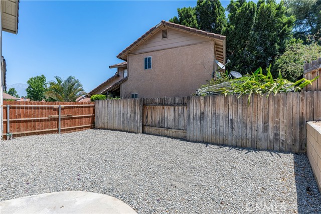 Detail Gallery Image 38 of 49 For 14791 Mountain High Dr, Fontana,  CA 92337 - 4 Beds | 2/1 Baths
