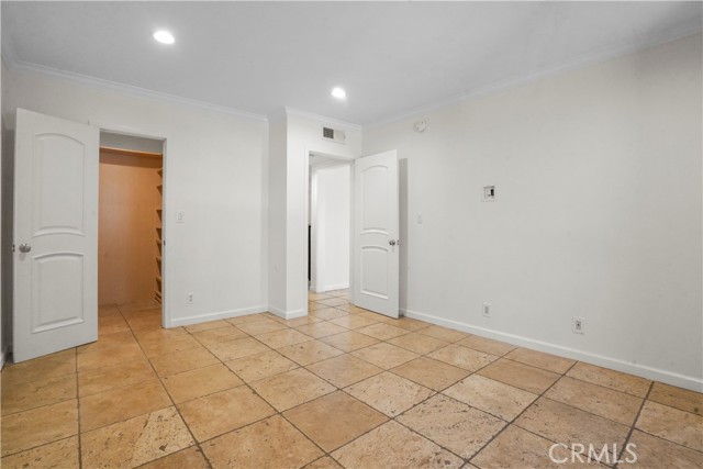 11970 Montana Avenue, Brentwood CA: https://media.crmls.org/medias/bf1ac48f-dada-443c-a705-da1b340c8647.jpg