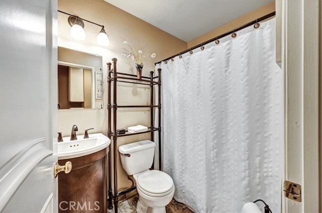 2272 Oakdale Circle photo 7