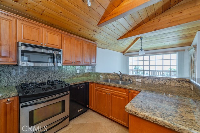 Detail Gallery Image 7 of 37 For 2007 S Coast Hwy Unit B, Laguna Beach,  CA 92651 - 1 Beds | 1 Baths