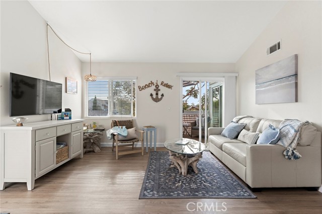 Detail Gallery Image 10 of 25 For 34034 Selva Rd #103,  Dana Point,  CA 92629 - 2 Beds | 2 Baths