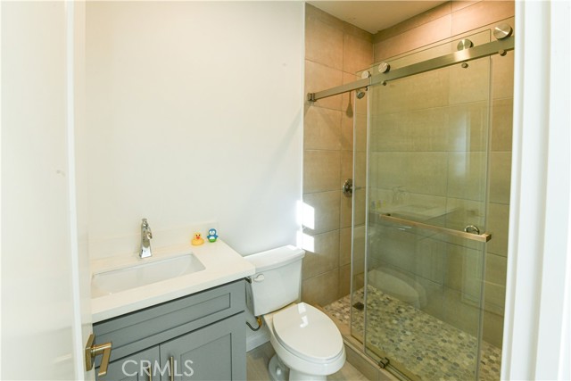 Detail Gallery Image 11 of 15 For 15810 1/2 S Vermont #1,  Gardena,  CA 90247 - 3 Beds | 2/1 Baths