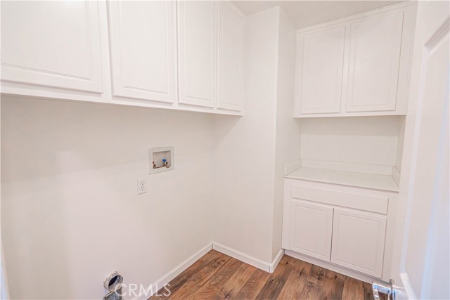 Detail Gallery Image 24 of 62 For 23948 Rustico Ct, Valencia,  CA 91354 - 5 Beds | 3 Baths