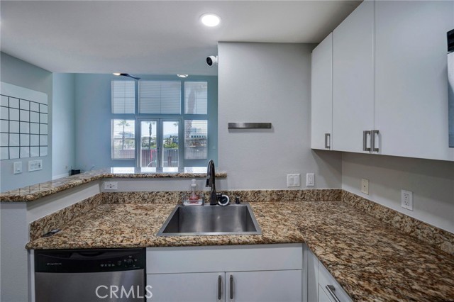 Detail Gallery Image 7 of 31 For 1801 E Katella Ave #4157,  Anaheim,  CA 92805 - 1 Beds | 1/1 Baths
