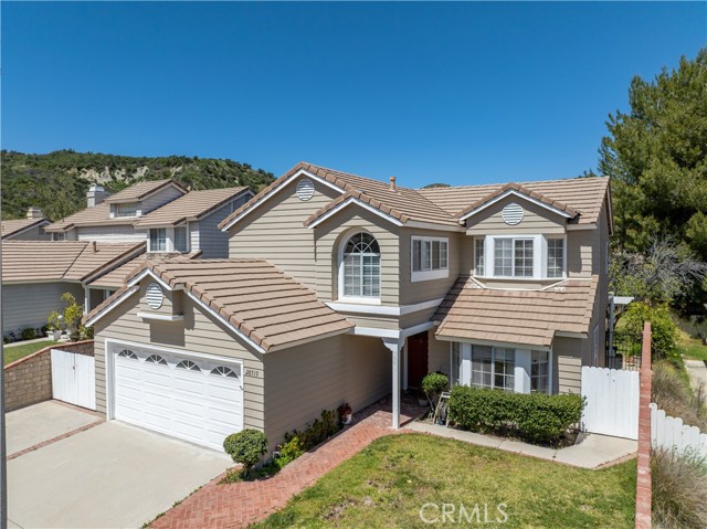 Detail Gallery Image 1 of 1 For 28519 Applewood Ln, Castaic,  CA 91384 - 3 Beds | 2/1 Baths