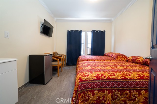 Detail Gallery Image 13 of 22 For 238 W 10th, San Pedro,  CA 90731 - – Beds | – Baths