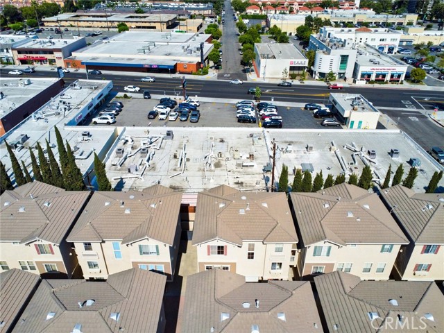 717 Arcadia Avenue, Arcadia CA: https://media.crmls.org/medias/bf23d8c8-a26f-4575-943d-c475fbfff0ba.jpg