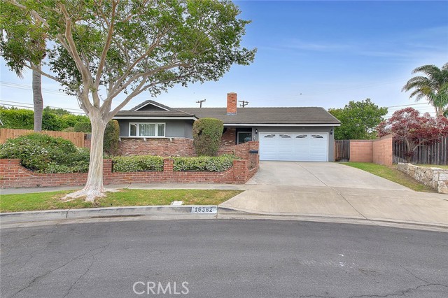 16382 Mark Ln, Huntington Beach, CA 92647