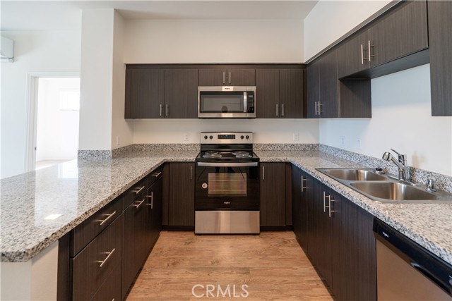 Detail Gallery Image 3 of 6 For 14400 Lasselle St, Moreno Valley,  CA 92553 - 1 Beds | 1 Baths