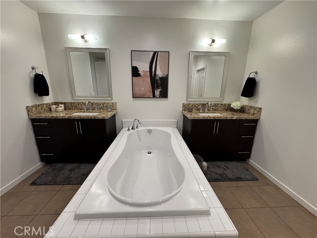 Detail Gallery Image 30 of 40 For 21 Gramercy #218,  Irvine,  CA 92612 - 2 Beds | 2/1 Baths