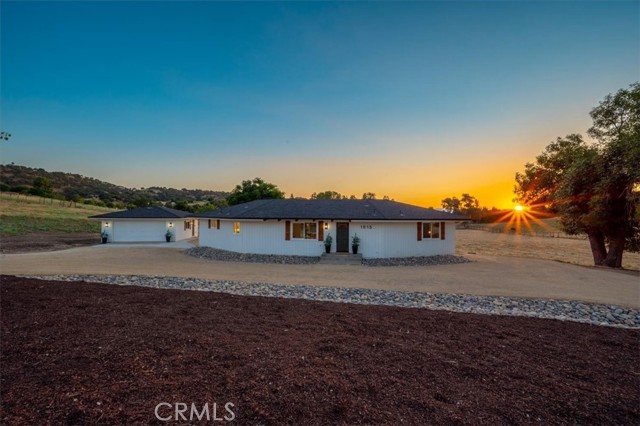 Detail Gallery Image 34 of 36 For 1815 Thistle Way, Paso Robles,  CA 93446 - 3 Beds | 2 Baths