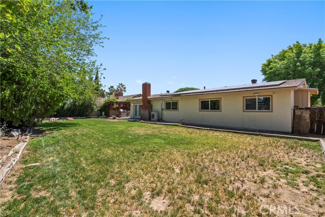 42835 Cinema Avenue, Lancaster CA: https://media.crmls.org/medias/bf28e00e-c677-4137-a2e5-635be8ad7d62.jpg