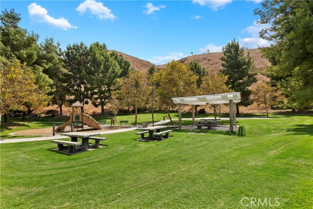 16462 Sun Summit Drive, Riverside CA: https://media.crmls.org/medias/bf292e41-dd90-4408-b684-7c8b7fd8e242.jpg