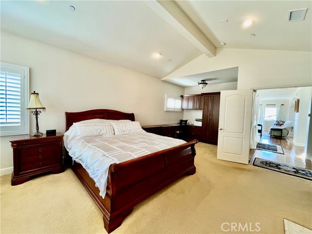Detail Gallery Image 36 of 65 For 227 S Helberta Ave #B,  Redondo Beach,  CA 90277 - 4 Beds | 3/1 Baths