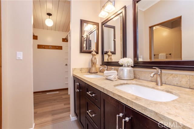 Detail Gallery Image 24 of 44 For 12719 Jimeno Ave, Granada Hills,  CA 91344 - 4 Beds | 2 Baths